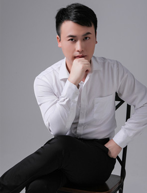佘彬