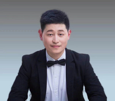 李立