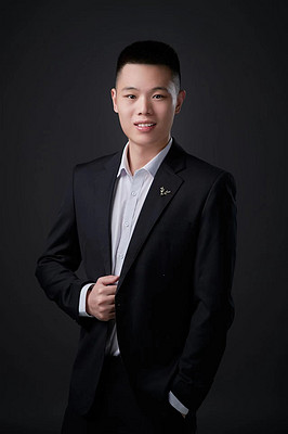 陈万宇
