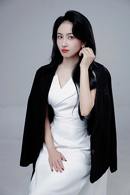 谢婷